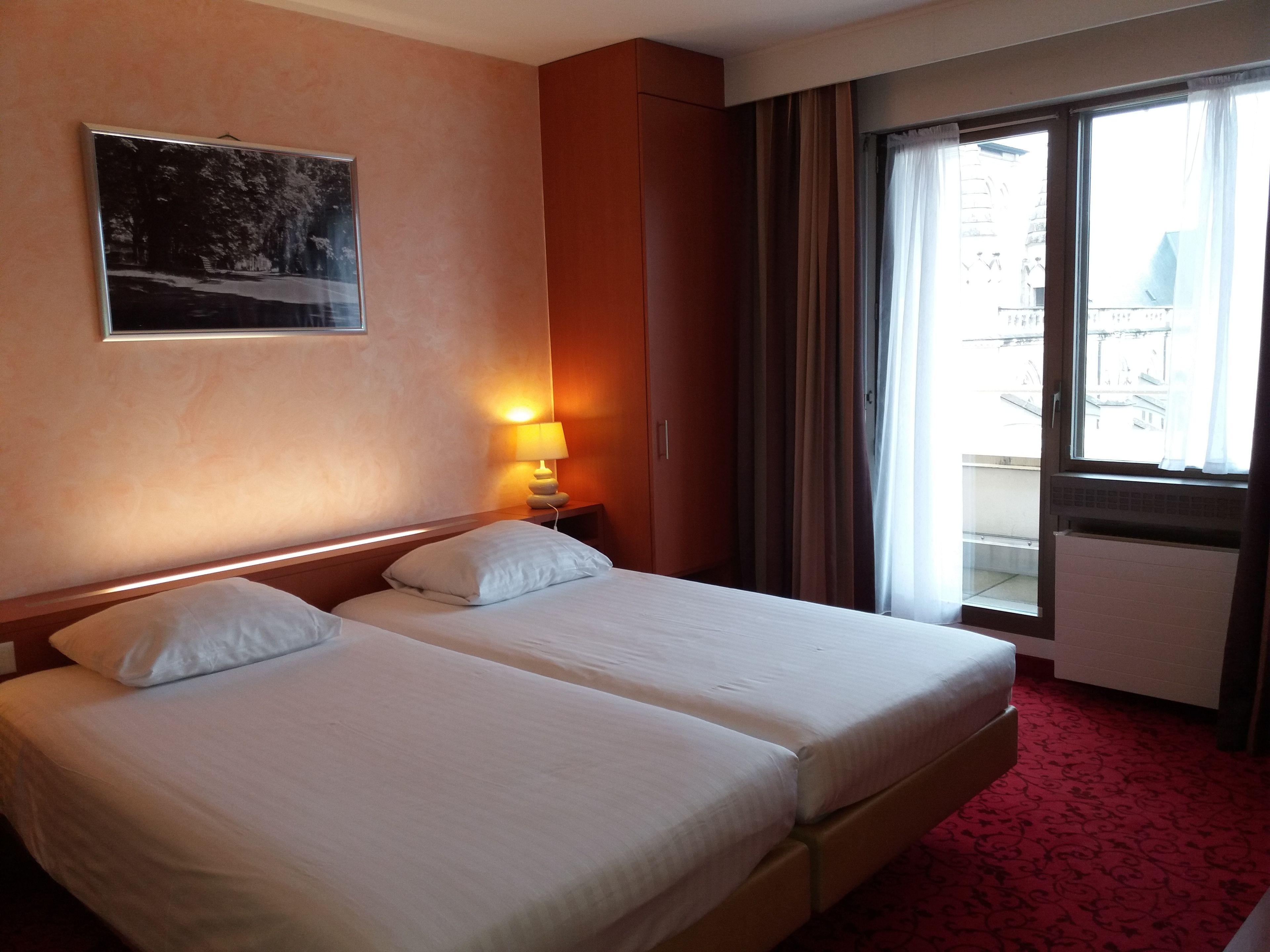 Astoria Hotel 3*