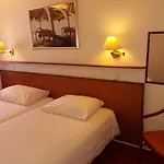 Astoria 3*