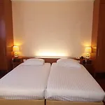 Astoria 3*