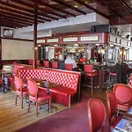 Astoria Hotel 3*