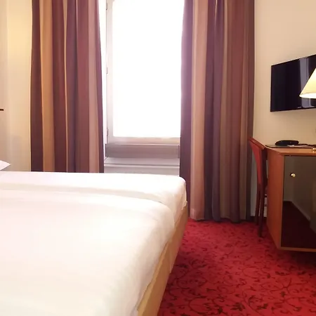 Hotel Astoria 3*