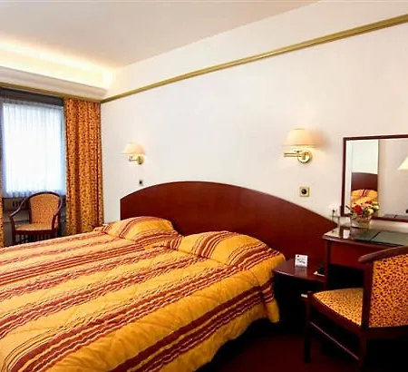 Astoria 3* Geneva