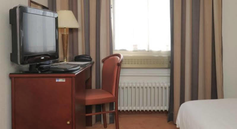 Astoria 3* Geneva